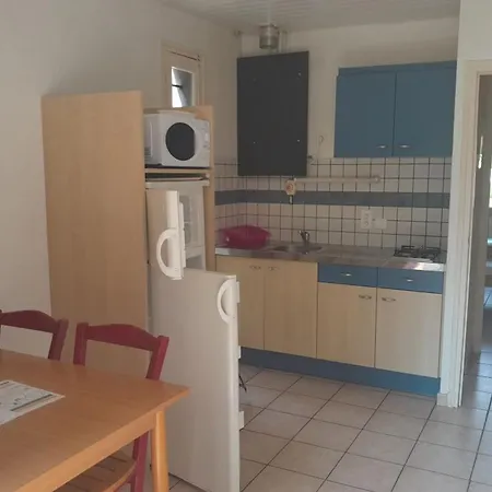 Camping Avec Animaux Admis - 2 Pers. - Api-1-52-2345 Marvejols